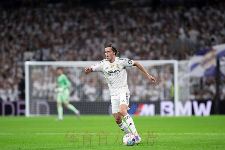 阿斯头版:A费即将加盟皇马 俱乐部正敲定转会交易 阿斯头版:A费即将加盟皇马 俱乐部正敲定转会交易